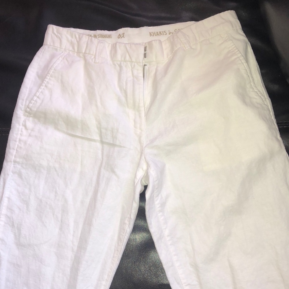 GAP khakis white